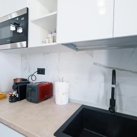 Castelana Infinity Pool&spa Mamaia Nord Năvodari