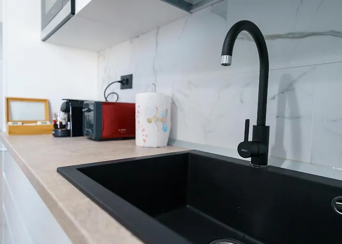 Castelana Infinity Pool&spa Mamaia Nord Διαμέρισμα