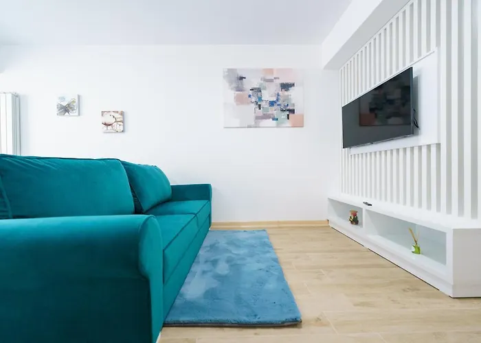 Castelana Infinity Pool&spa Mamaia Nord