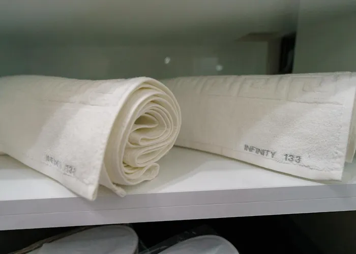 Castelana Infinity Pool&spa Mamaia Nord