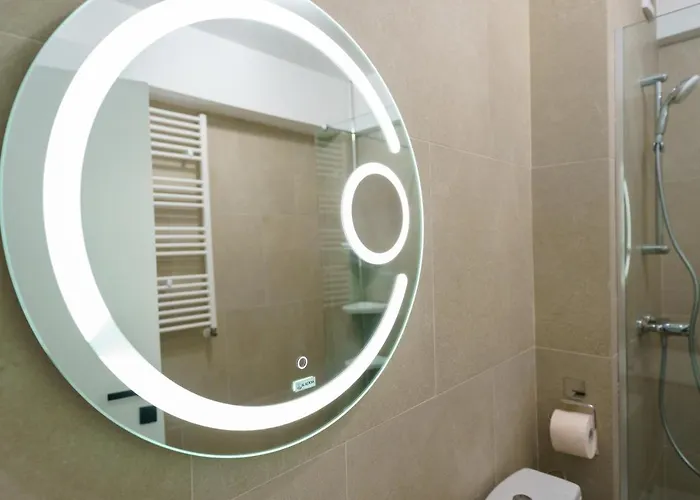 Castelana Infinity Pool&spa Mamaia Nord Năvodari