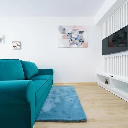 Castelana Infinity Pool&spa Mamaia Nord