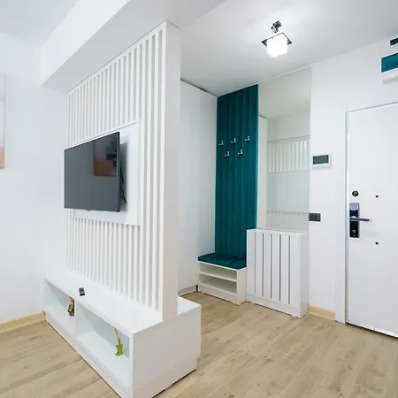 Castelana Infinity Pool&spa Mamaia Nord Apartment Navodari